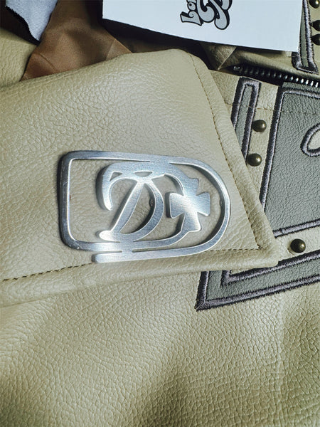 Gone but never forgotten bull leather tan zip up
